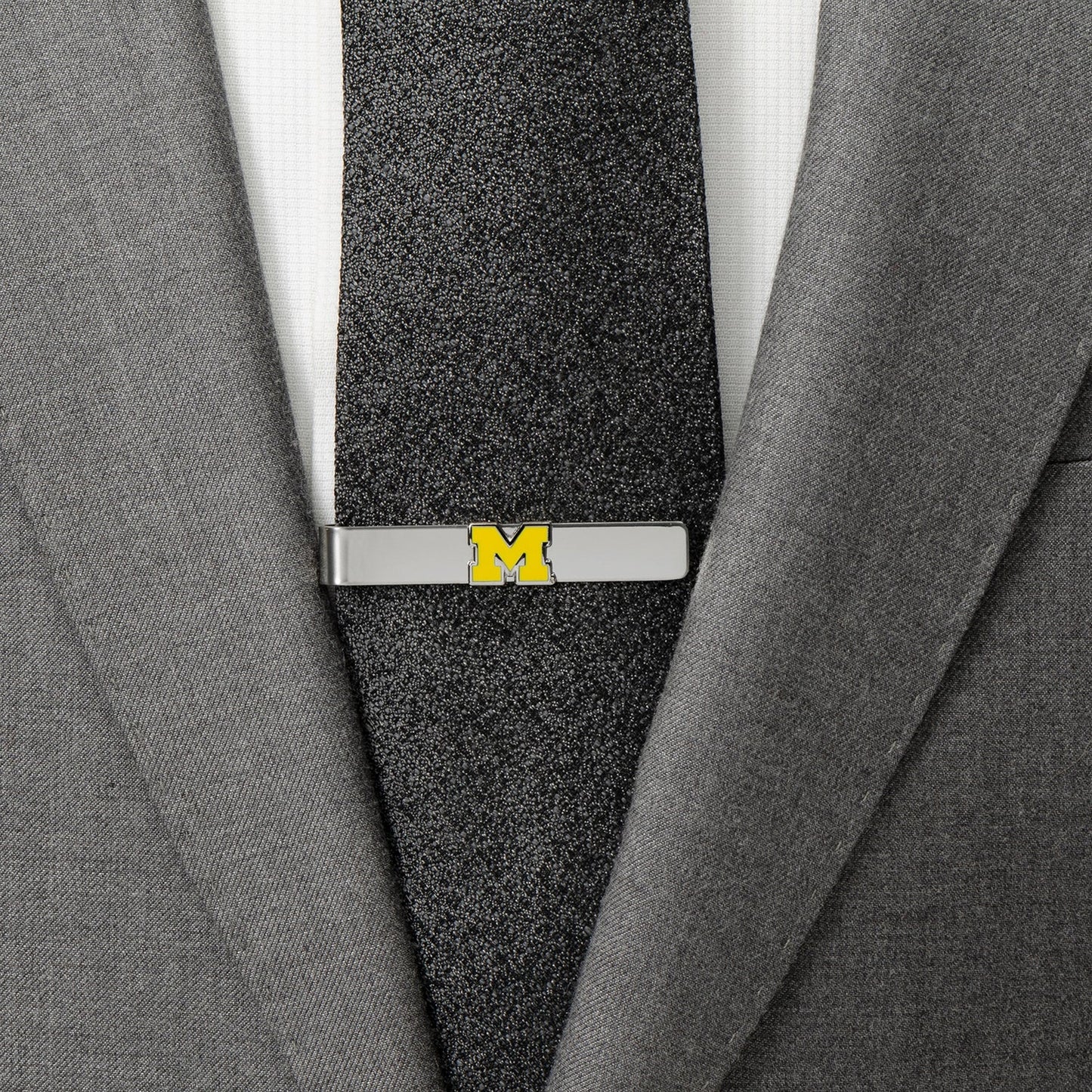University of Michigan Cufflinks and Tie Bar Gift Set