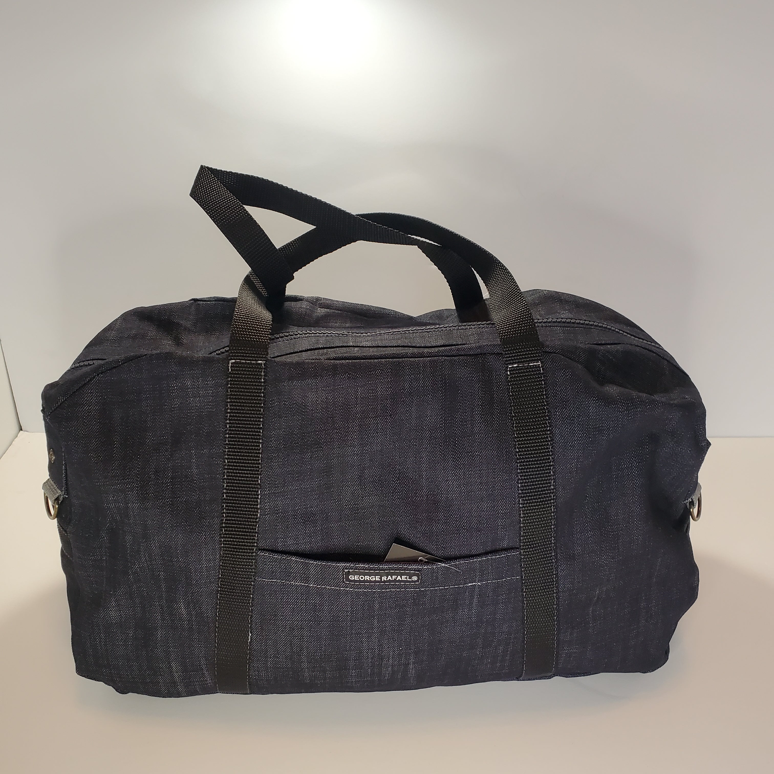 The Weekender – George Rafael